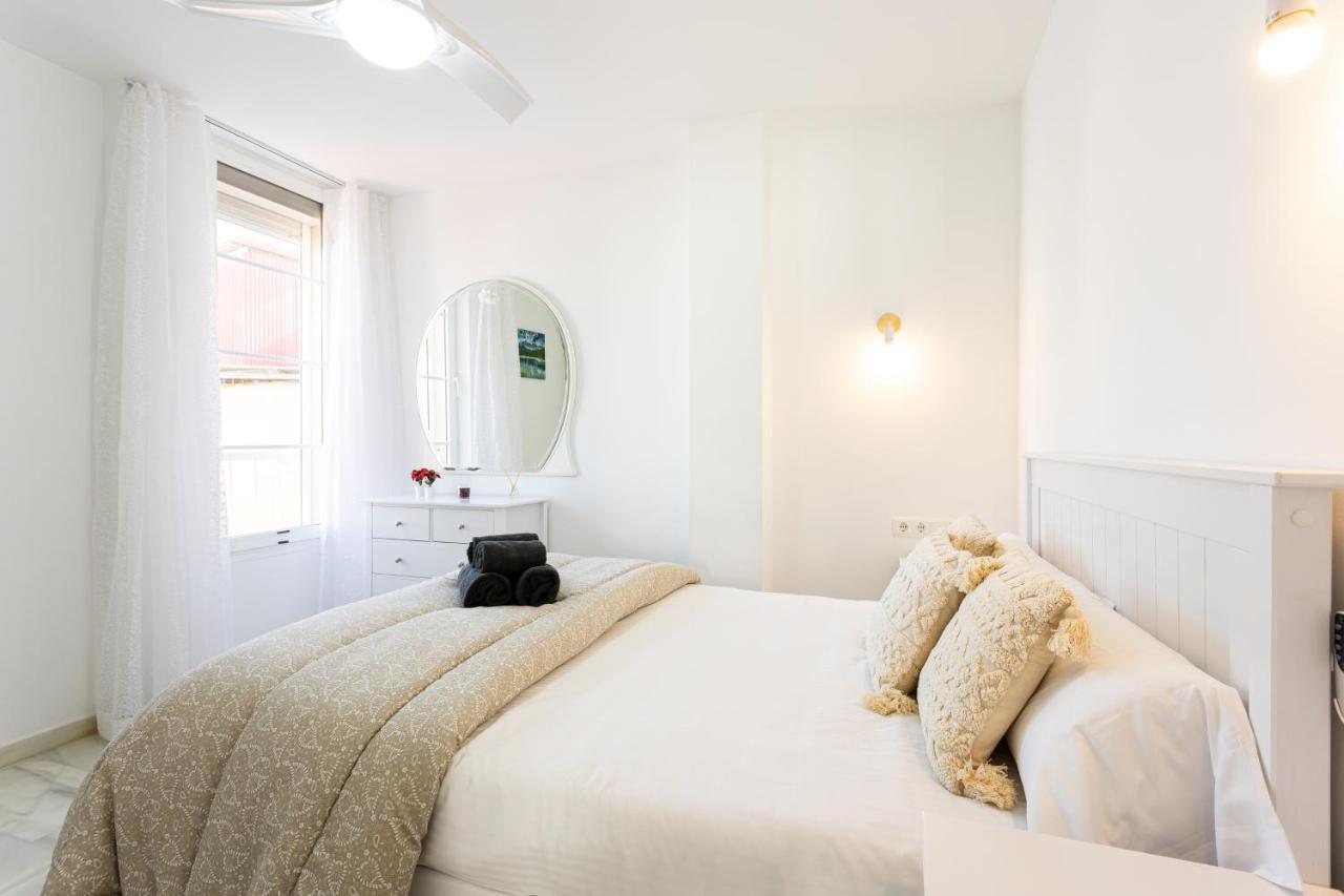 Holidays2Malaga Montesa 700M From The Beach Rooftop Terrace Exterior photo